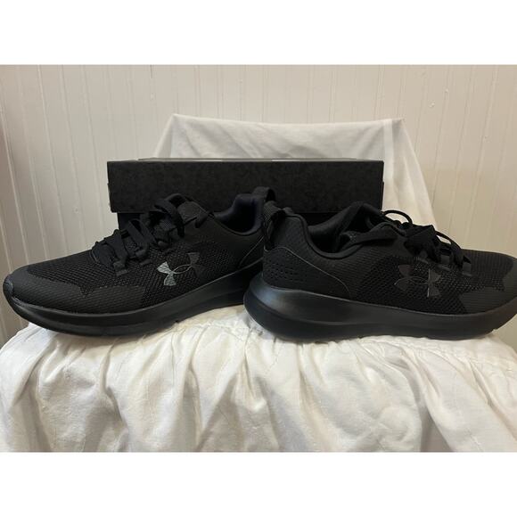 Under Armour UA W Essential Running Shoes Women 6.5 (EU 37.5)  Black New in Box - Picture 3 of 7